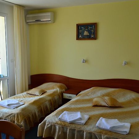 Saint George Family Hotel ロゼネッツ エクステリア 写真